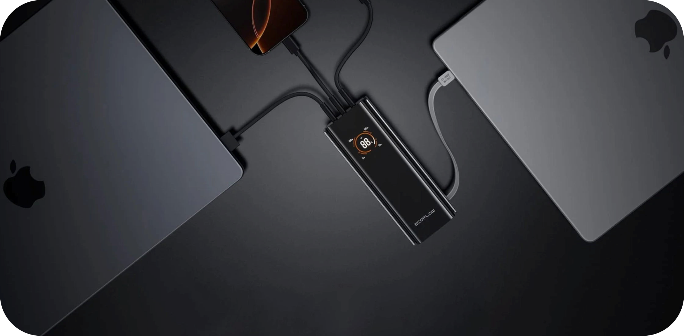 Powerbank EcoFlow RAPID Pro pentru încărcarea simultană a mai multor dispozitive