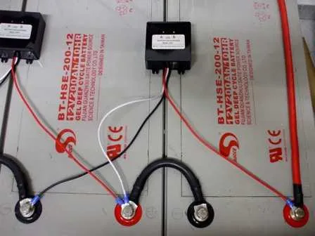Batériový balancér Westech pre 12V batérie